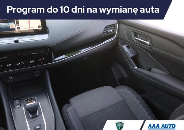 Nissan Qashqai cena 135001 przebieg: 6, rok produkcji 2023 z Sokółka małe 326